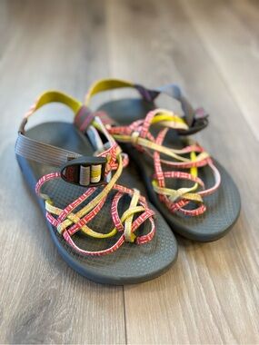 Chaco Multicolor Strappy Sandals - Gray Footbed with Pink & Yellow Straps